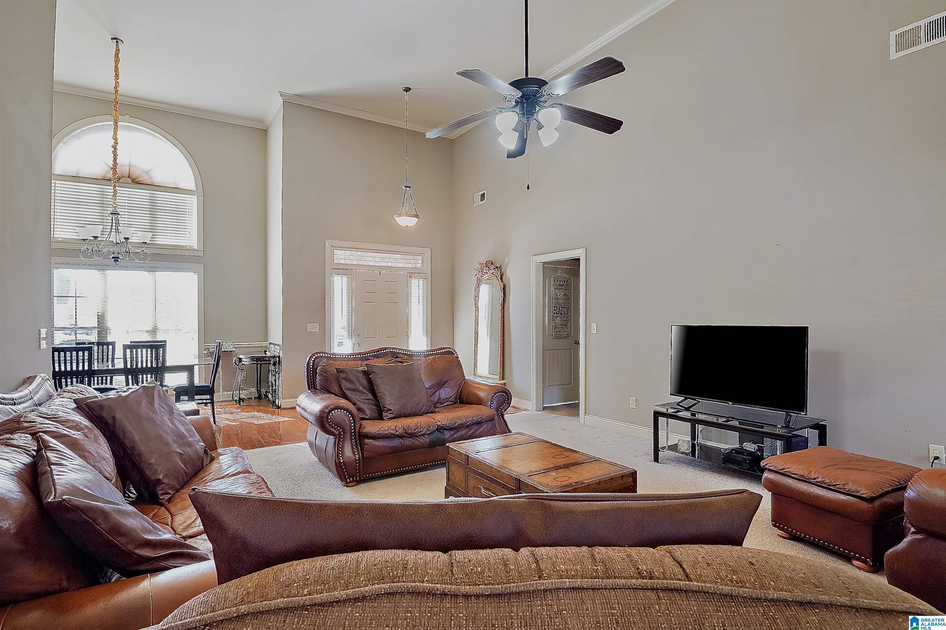 120 Mayfair Park Alabaster, AL 35114 - Photo 4 of 35