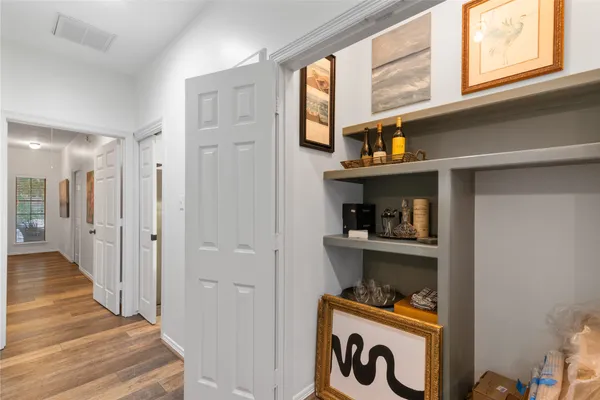 $875,000 | 901 Longmire Road, Unit 51, Conroe, TX 77304