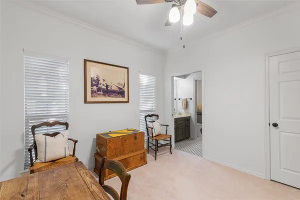 $875,000 | 901 Longmire Road, Unit 51, Conroe, TX 77304