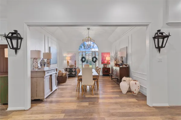 $875,000 | 901 Longmire Road, Unit 51, Conroe, TX 77304