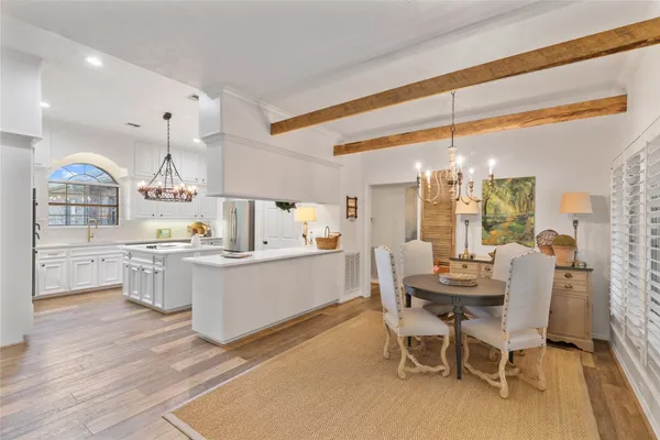 $949,000 | 901 Longmire Road, Unit 51, Conroe, TX 77304