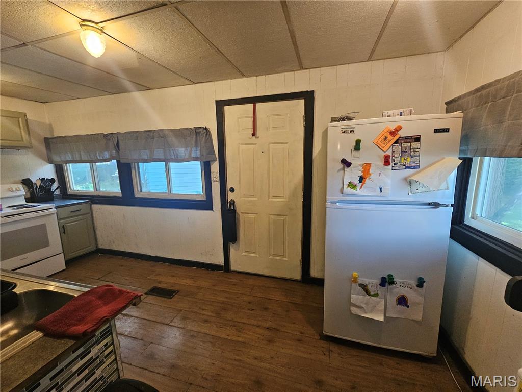 523 East Main Street Sparta, IL 62286 - Photo 12 of 20