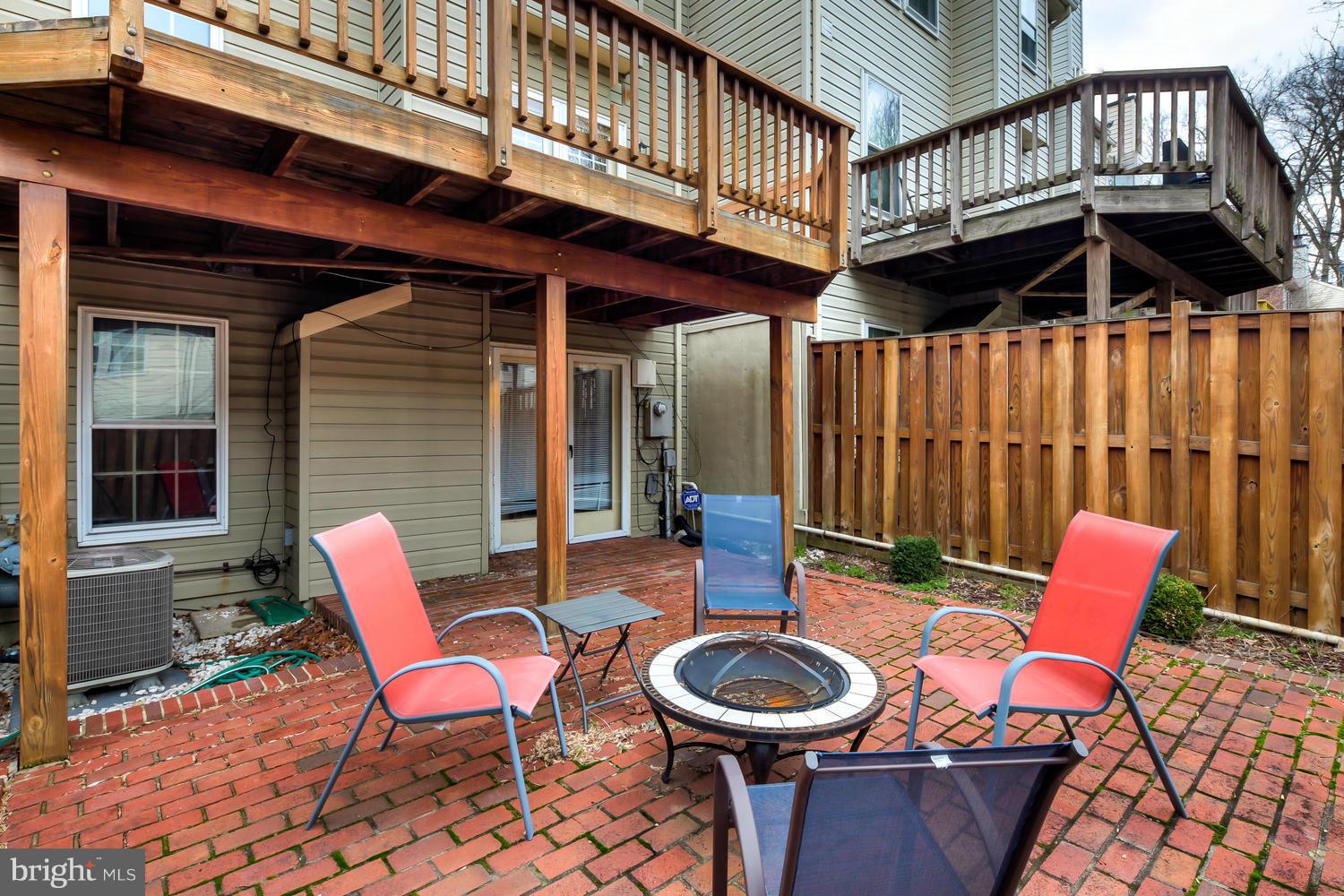 6508 Castine Lane Springfield, VA 22150 - Photo 29 of 30 Exterior (Rear)