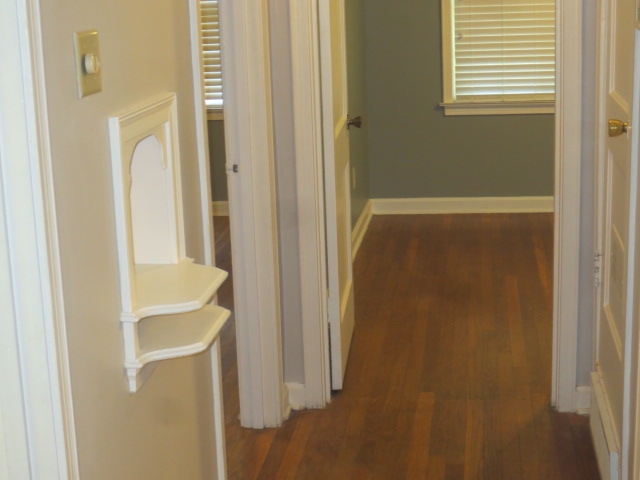 1058 Will Scarlet Road Memphis, TN 38111 - Photo 5 of 15 Gallery Image 5