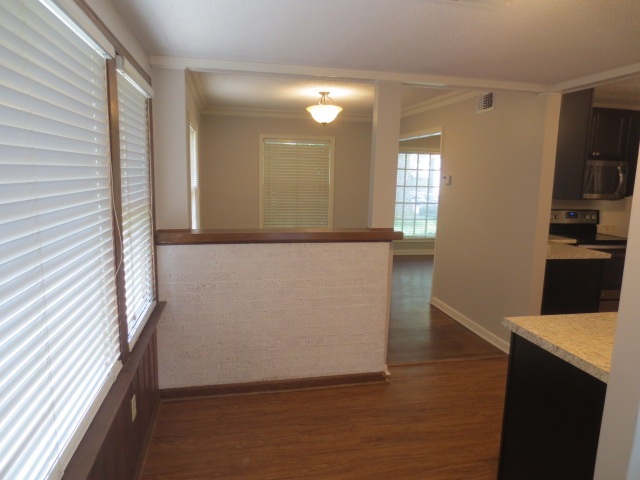 1058 Will Scarlet Road Memphis, TN 38111 - Photo 8 of 15 Gallery Image 8