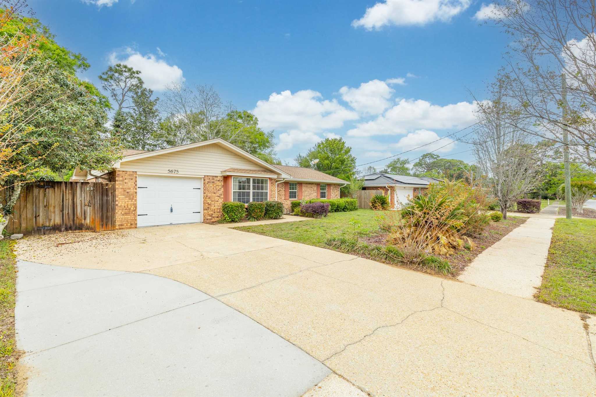 5675 Keystone Road Pensacola, FL 32504 - Photo 3 of 31 Gallery Image 3