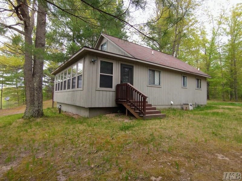 1340 Birch Ridge Road Gladwin, MI 48624 - Photo 2 of 38