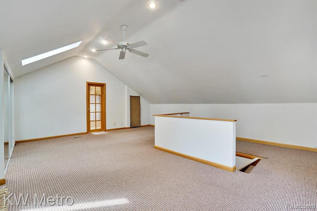 31675 Lahser Road Beverly Hills, MI 48025 - Photo 16 of 28