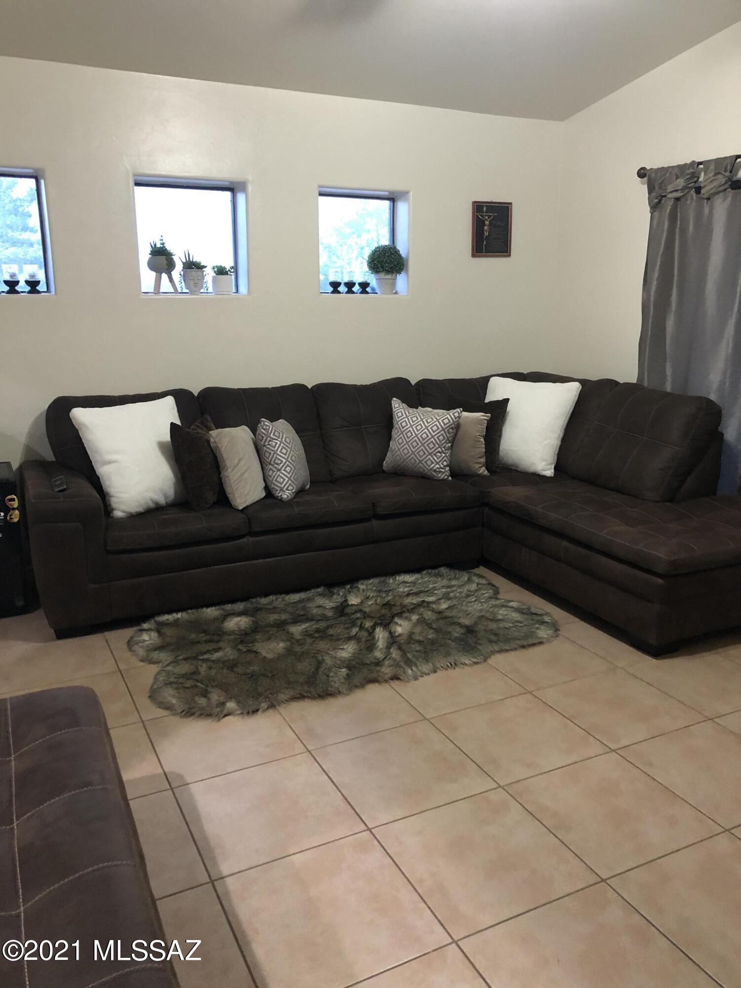 373 B Sunny Lane Rio Rico, AZ 85648 - Photo 8 of 10