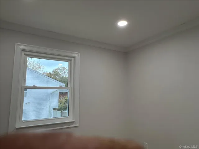 $4,000 | 683 Old Bethpage Road, Old Bethpage, NY 11804