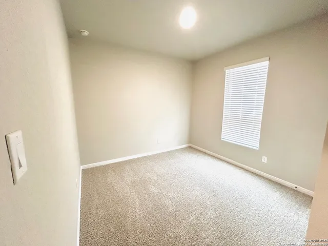 $1,750 | 367 Nespral Drive, San Antonio, TX 78253