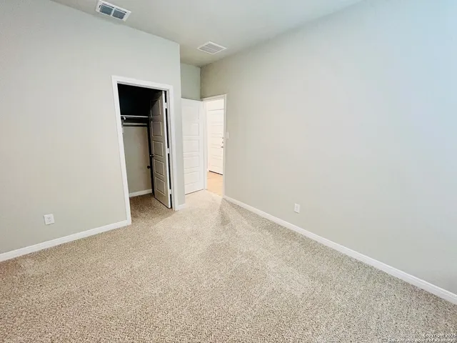 $1,750 | 367 Nespral Drive, San Antonio, TX 78253