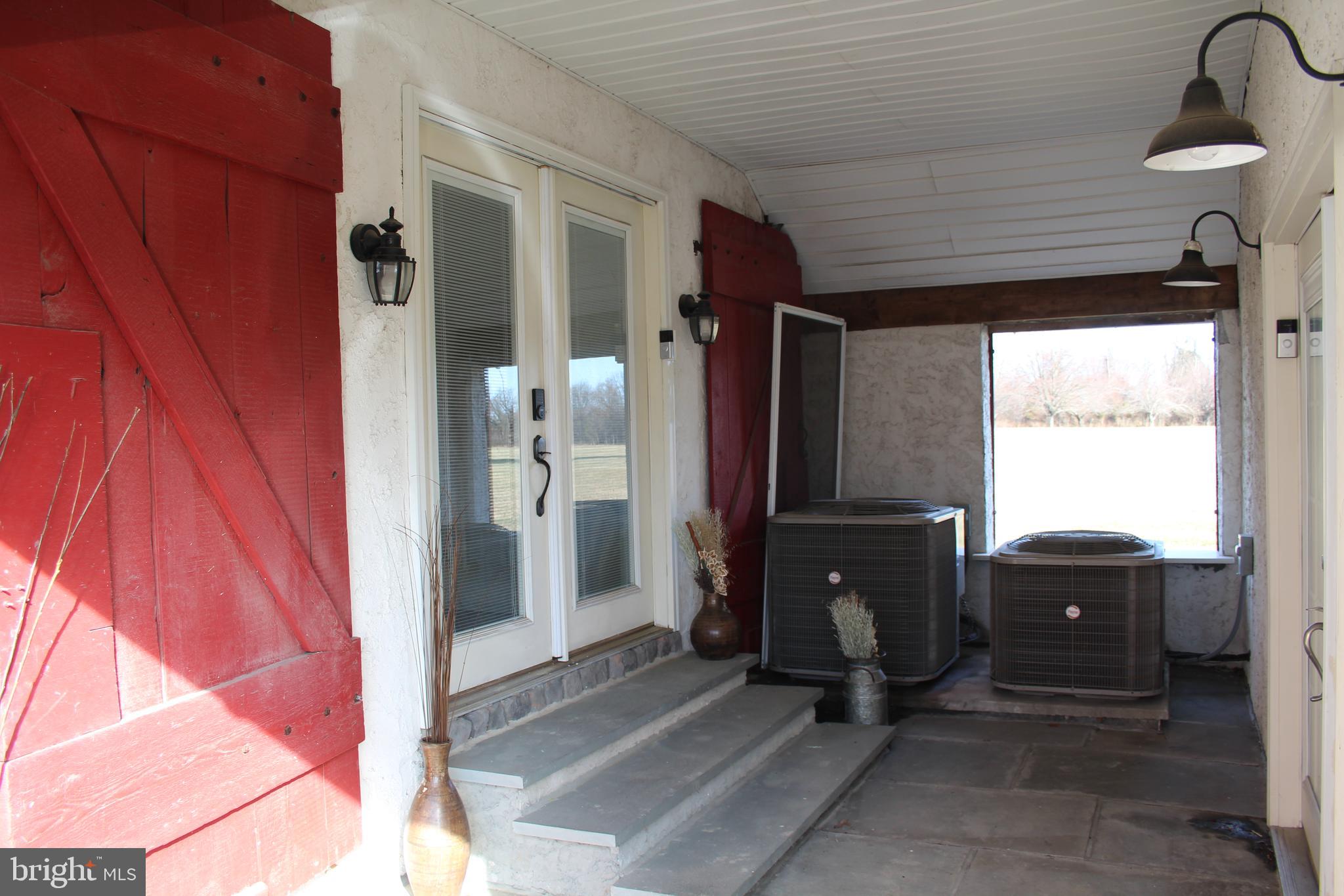 1152 South Valley Forge Road, Unit 1152 Norristown, PA 19403 - Photo 3 of 21 a living room with furniture and a window