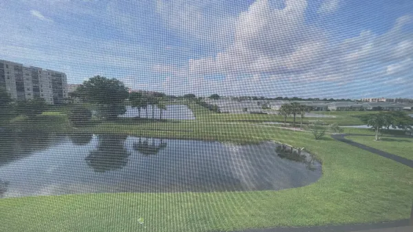 $4,500 | 6866 Huntington Lane, Unit 305, Delray Beach, FL 33446