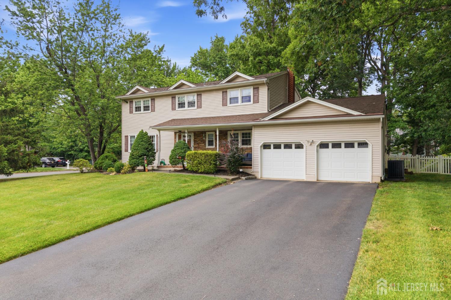 4 Woodruff Road Edison, NJ 08820 - Photo 2 of 43