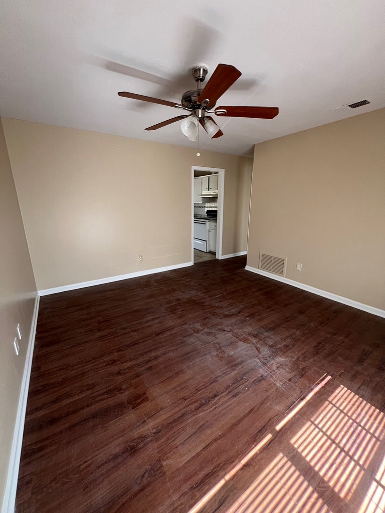 5227 Cunningham Drive Columbus, GA 31909 - Photo 3 of 10 Living room
