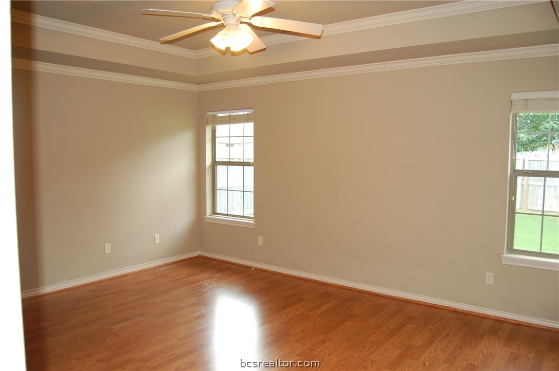 219 Rugen Lane College Station, TX 77845 - Photo 4 of 6