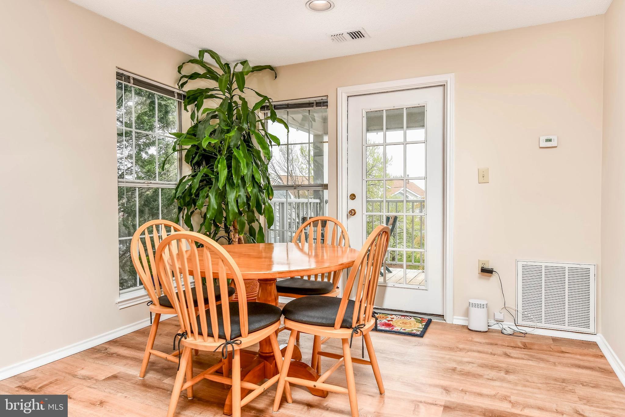 20963 Timber Ridge Terrace, Unit 302 Ashburn, VA 20147 - Photo 3 of 21 Ample space for a dining area.