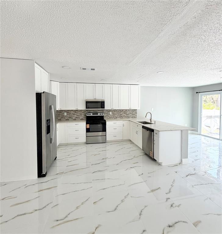 116 Hermes Road Venice, FL 34293 - Photo 9 of 39