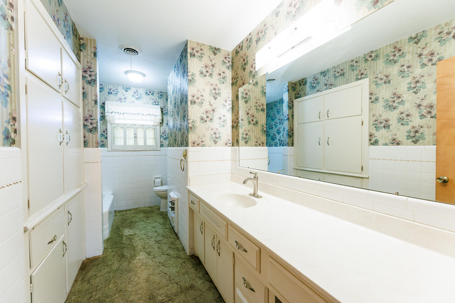 3422 59th Street Lubbock, TX 79413 - Photo 31 of 46 Second Bathroom