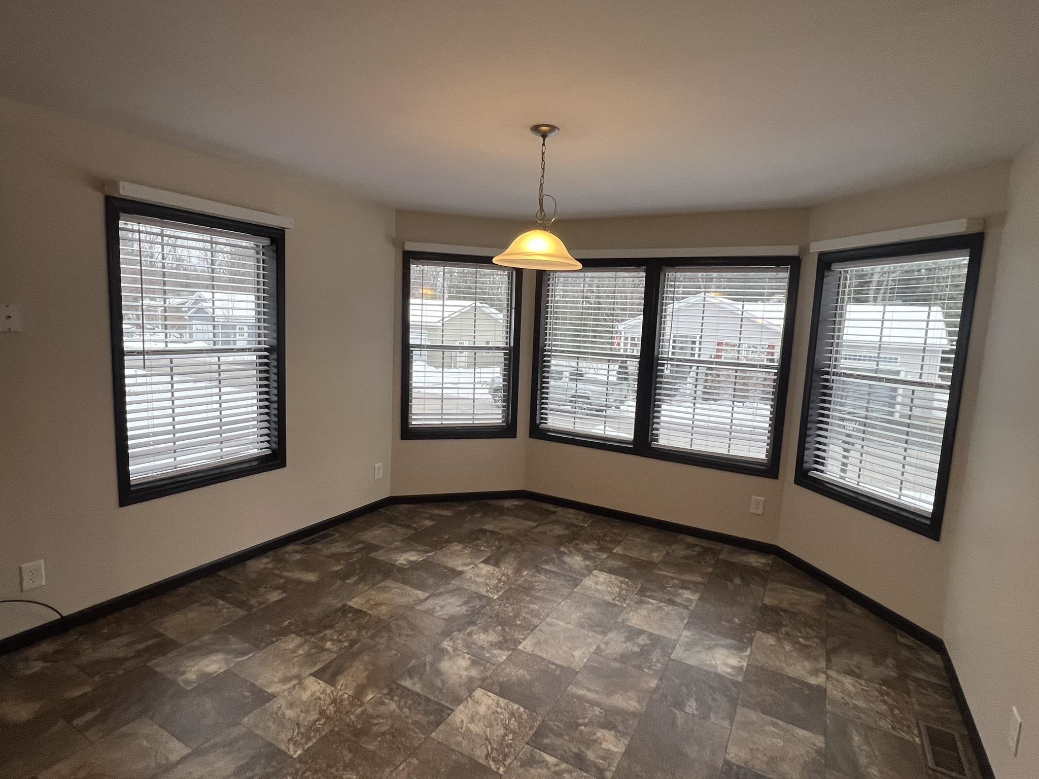 88 Big Bear Road Rochester, NH 03868 - Photo 10 of 40