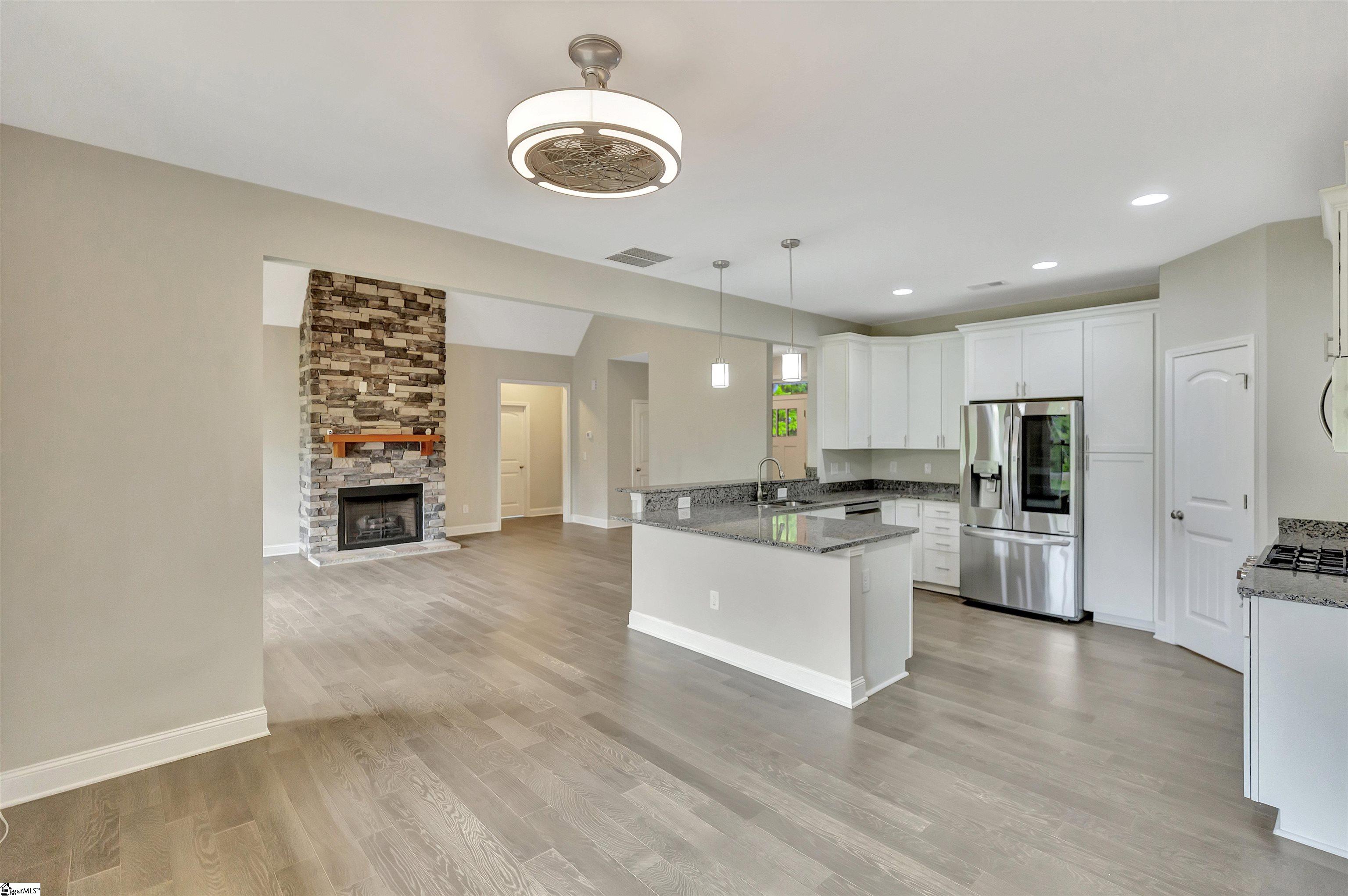 3006 Cobbs Way Anderson, SC 29621 - Photo 14 of 33 Gallery Image 14