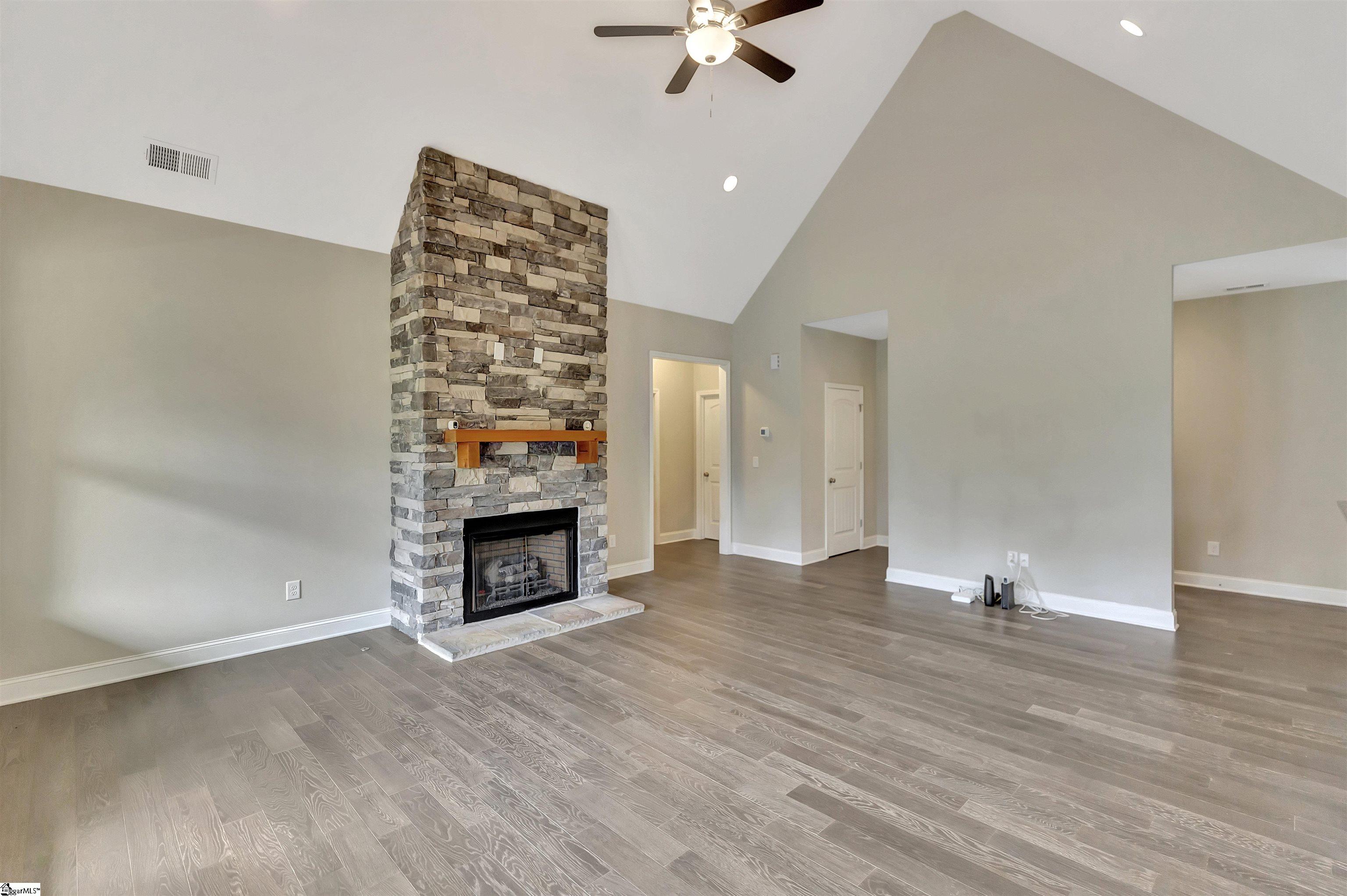 3006 Cobbs Way Anderson, SC 29621 - Photo 8 of 33 Gallery Image 8