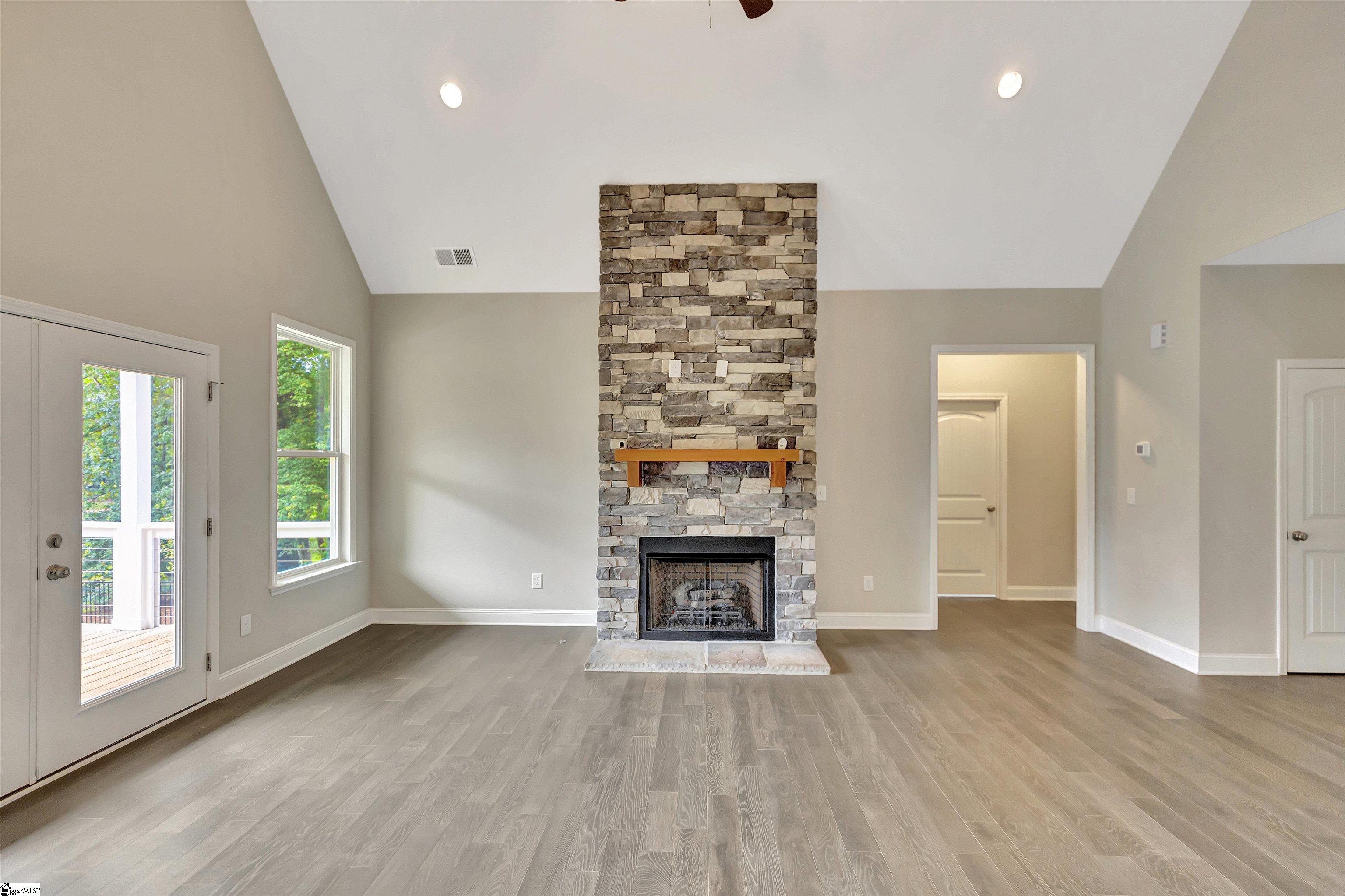 3006 Cobbs Way Anderson, SC 29621 - Photo 9 of 33 Gallery Image 9