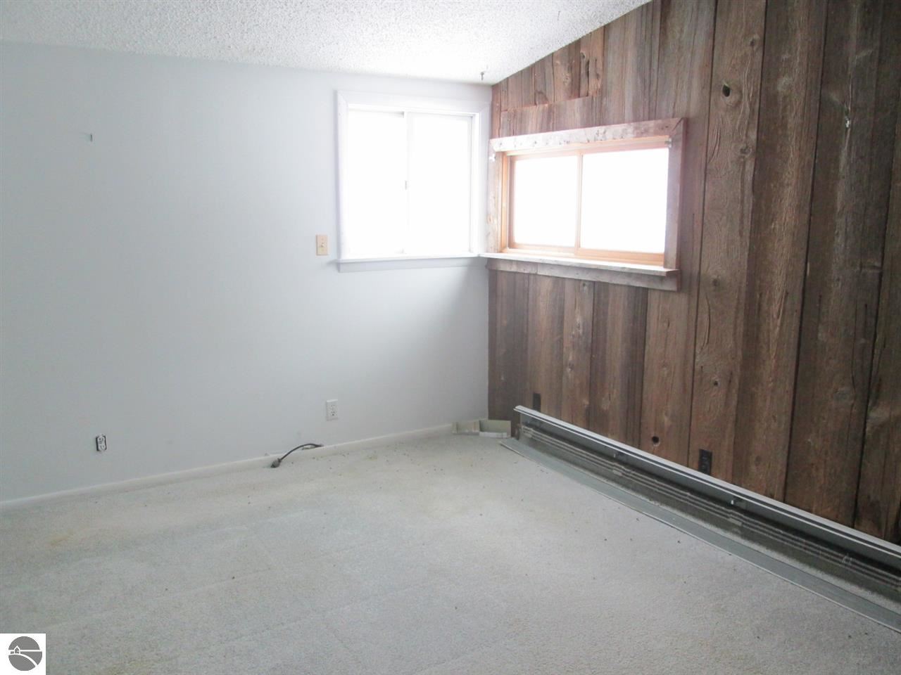4994 Pearsall Road East Jordan, MI 49727 - Photo 32 of 35 1796419-32.JPG