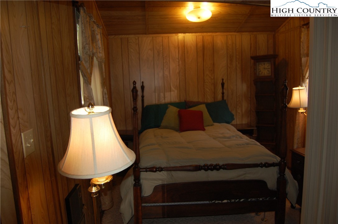 151 Black Pine Road Newland, NC 28657 - Photo 10 of 15 Gallery Image 10