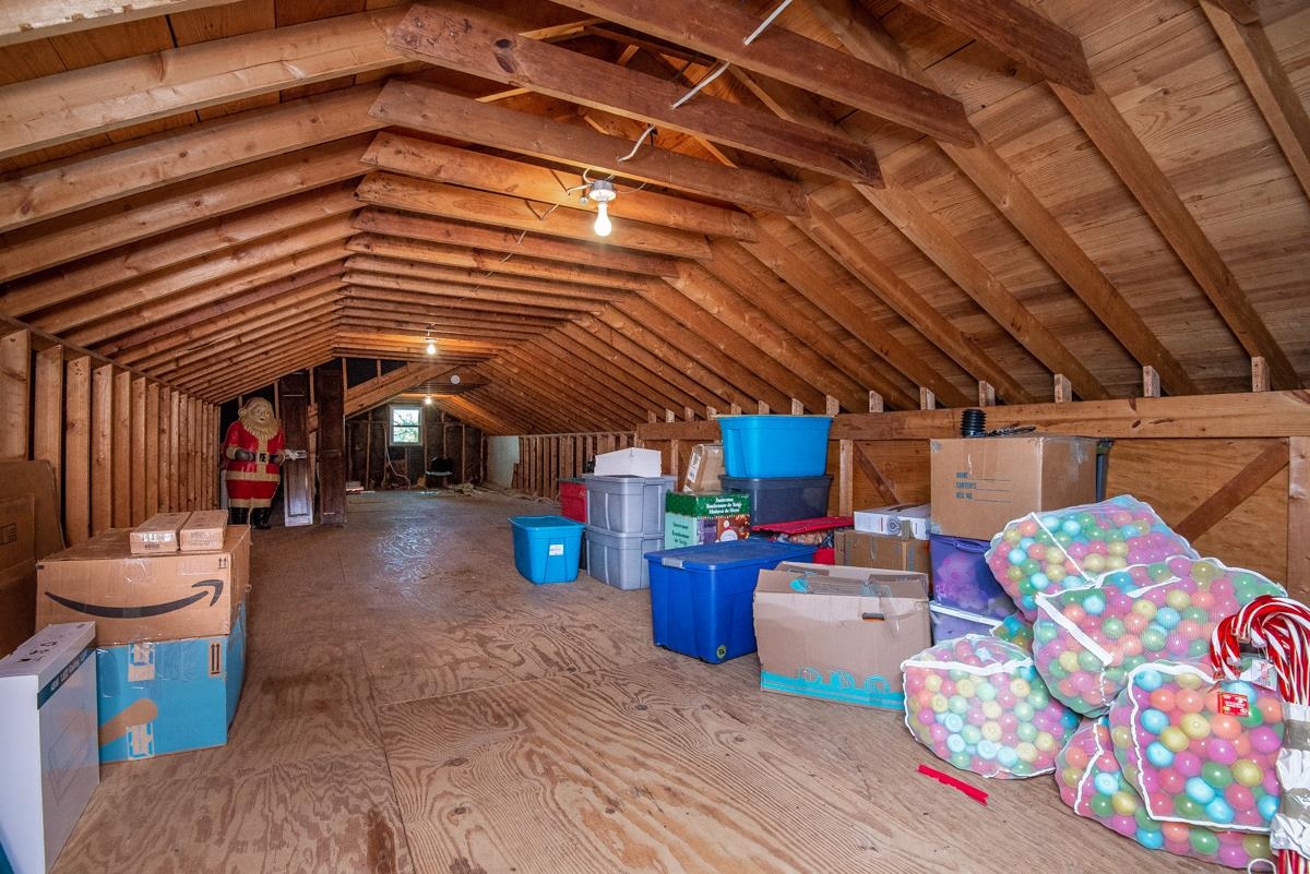 5870 Monk House Road Somerville, TN 38068 - Photo 33 of 40 a view of storage and utility room