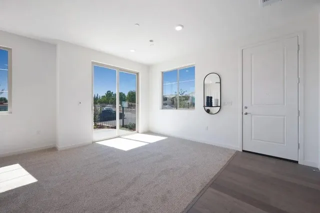 $429,990 | 1724 Grand Breeze Lane, Unit 71, Lincoln, CA 95648