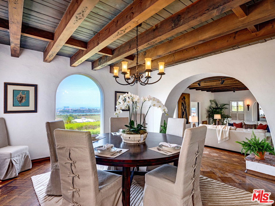 253 Rees Street Playa del Rey, CA 90293 - Photo 1 of 46 Gallery Image 1