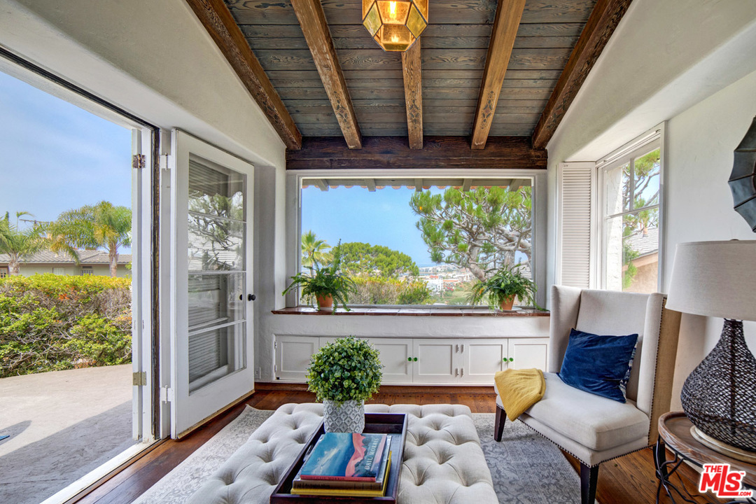 253 Rees Street Playa del Rey, CA 90293 - Photo 15 of 46 Gallery Image 15