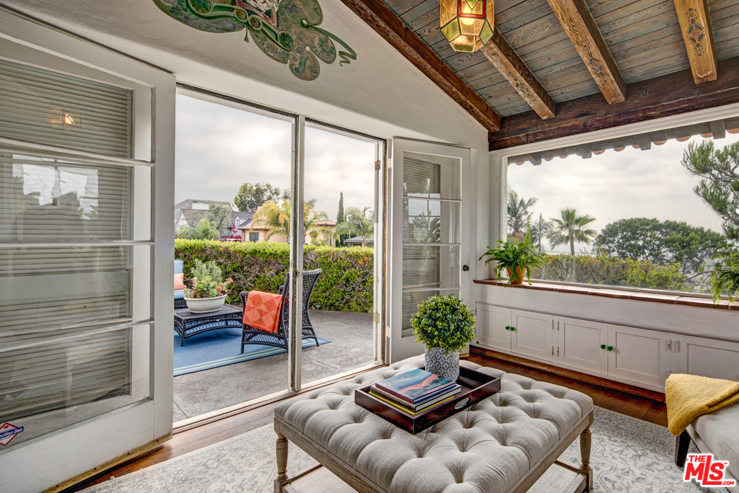 253 Rees Street Playa del Rey, CA 90293 - Photo 17 of 46 Gallery Image 17