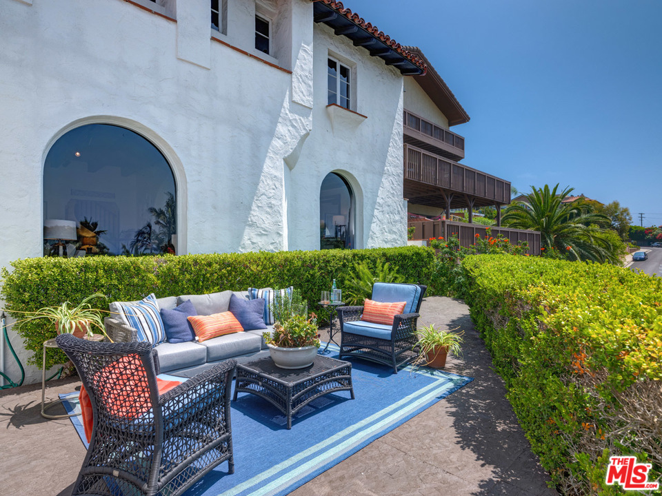 253 Rees Street Playa del Rey, CA 90293 - Photo 19 of 46 Gallery Image 19