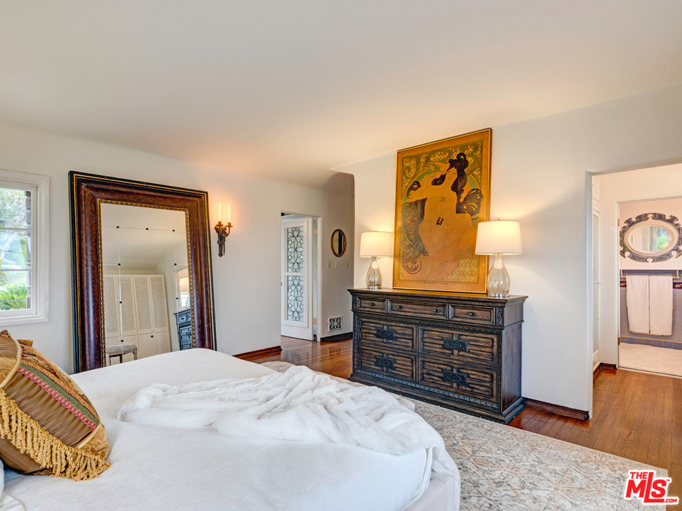 253 Rees Street Playa del Rey, CA 90293 - Photo 24 of 46 Gallery Image 24