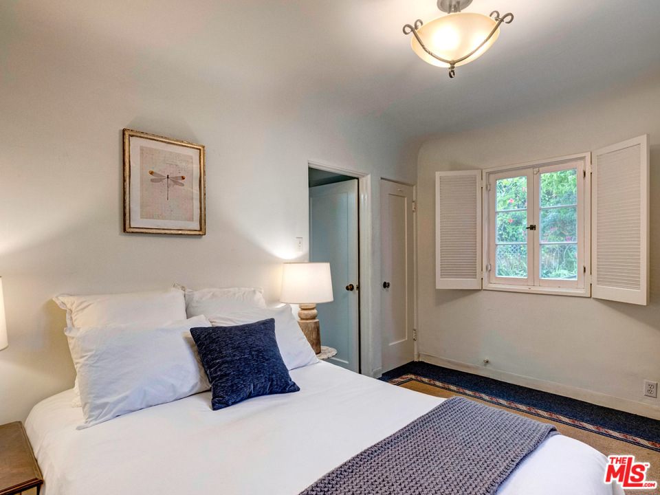 253 Rees Street Playa del Rey, CA 90293 - Photo 42 of 46 Gallery Image 42