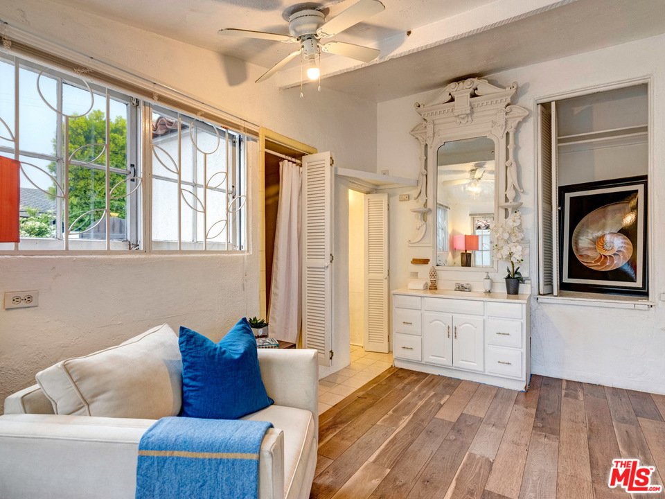 253 Rees Street Playa del Rey, CA 90293 - Photo 45 of 46 Gallery Image 45