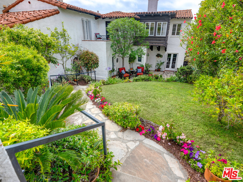 253 Rees Street Playa del Rey, CA 90293 - Photo 46 of 46 Gallery Image 46