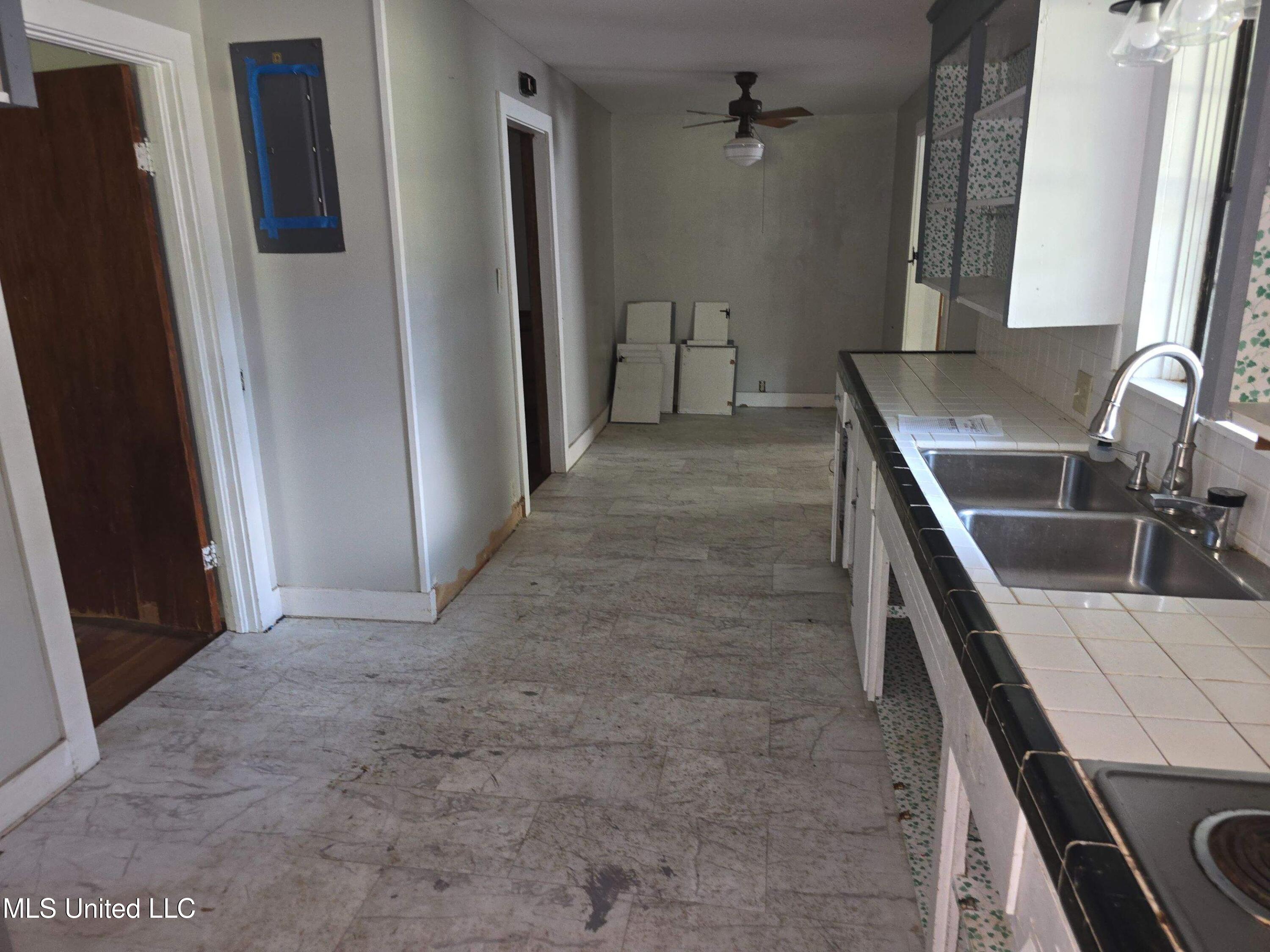 80 Napanee Road Leland, MS 38756 - Photo 2 of 20 20-Aug 19 2025 11_36am-uDXQ