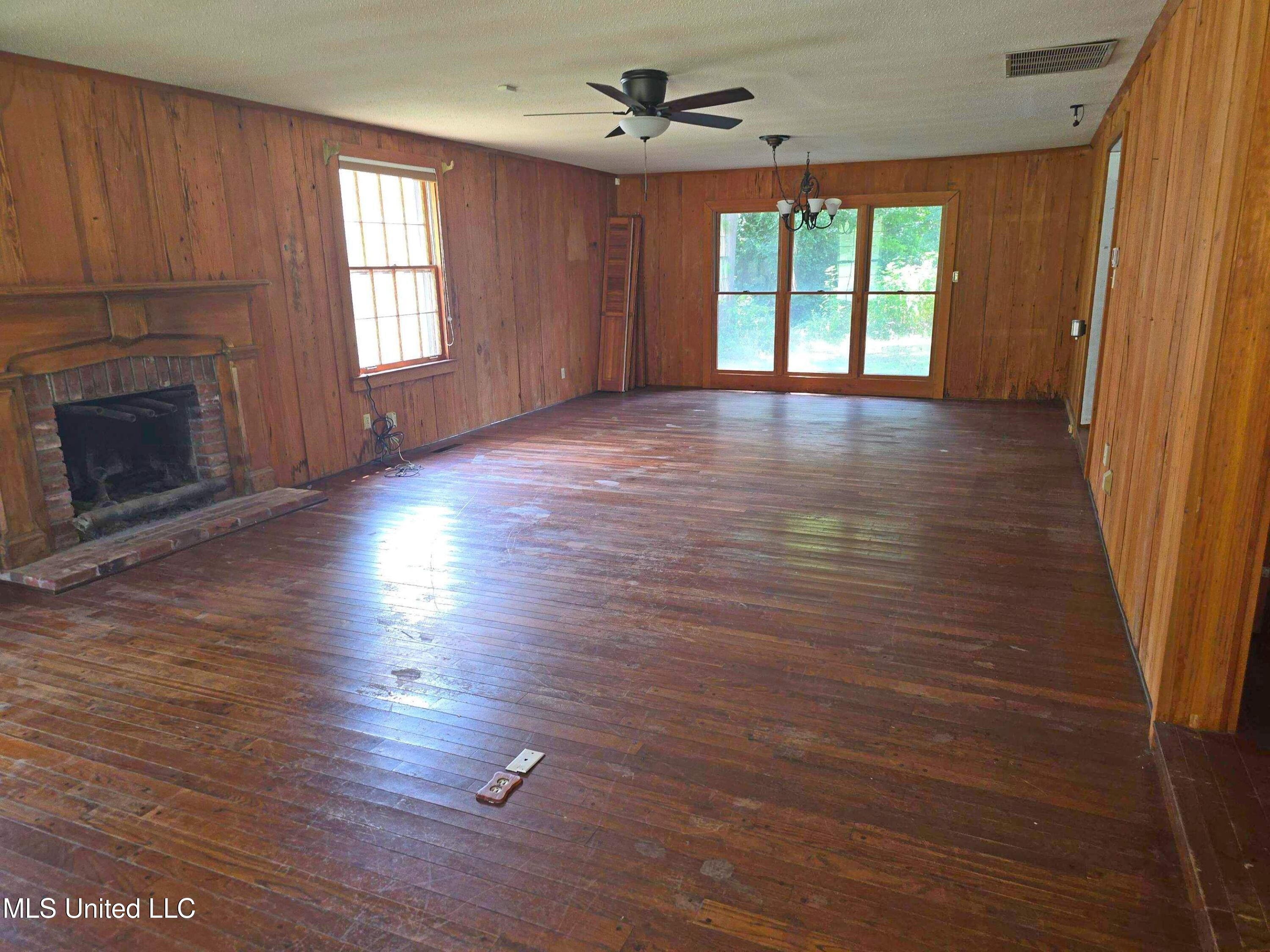 80 Napanee Road Leland, MS 38756 - Photo 6 of 20 27-Aug 19 2025 11_37am-trtn