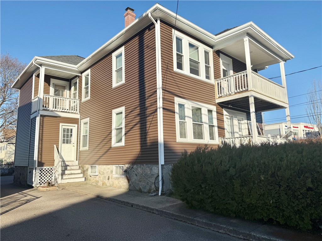 998 Cass Avenue, Unit 2 Woonsocket, RI 02895 - Photo 1 of 17