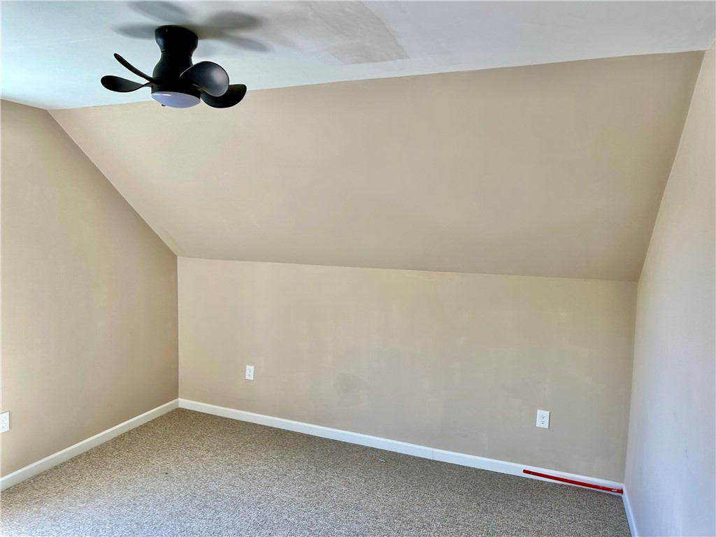 6 Stockwell Street Providence, RI 02909 - Photo 11 of 21