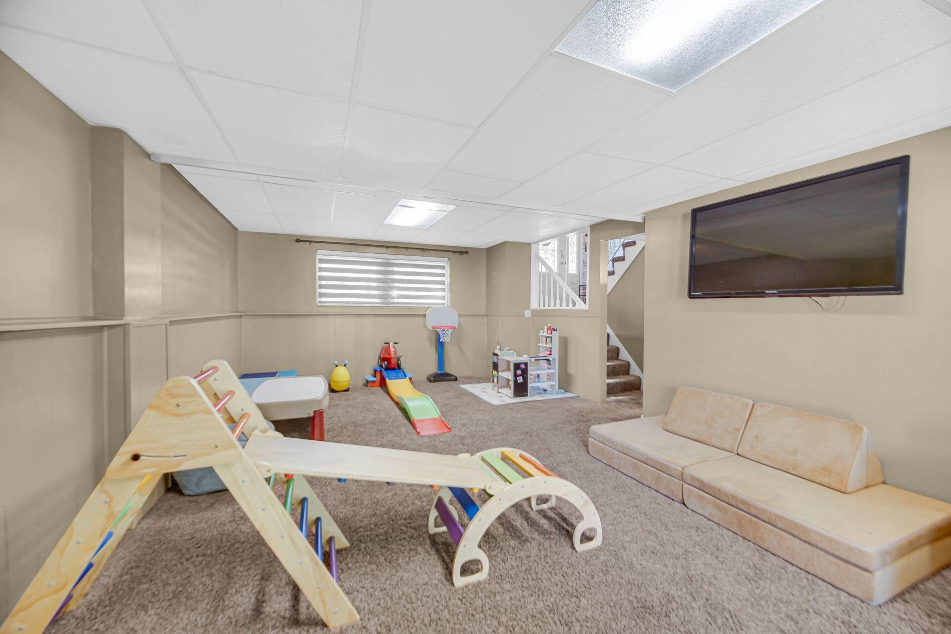 10317 North 486 East, Unit 6 Demotte, IN 46310 - Photo 18 of 29 1920x1280