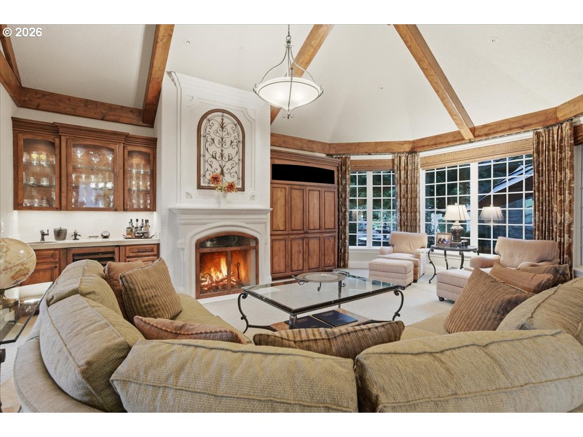 5807 Northwest El Rey Drive Camas, WA 98607 - Photo 7 of 48 Family Room