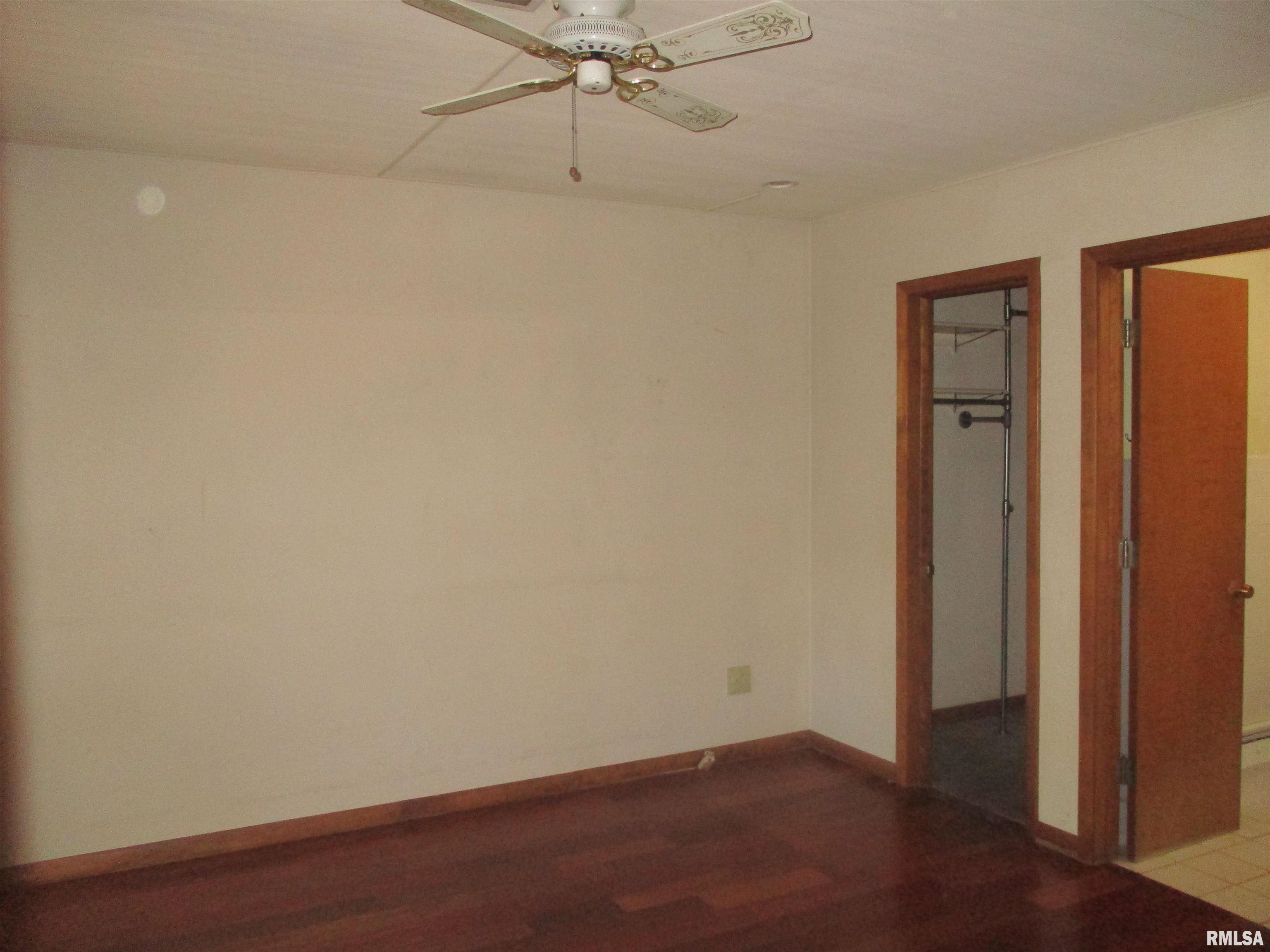 5517 North Prospect Road Peoria, IL 61614 - Photo 12 of 28 Gallery Image 12