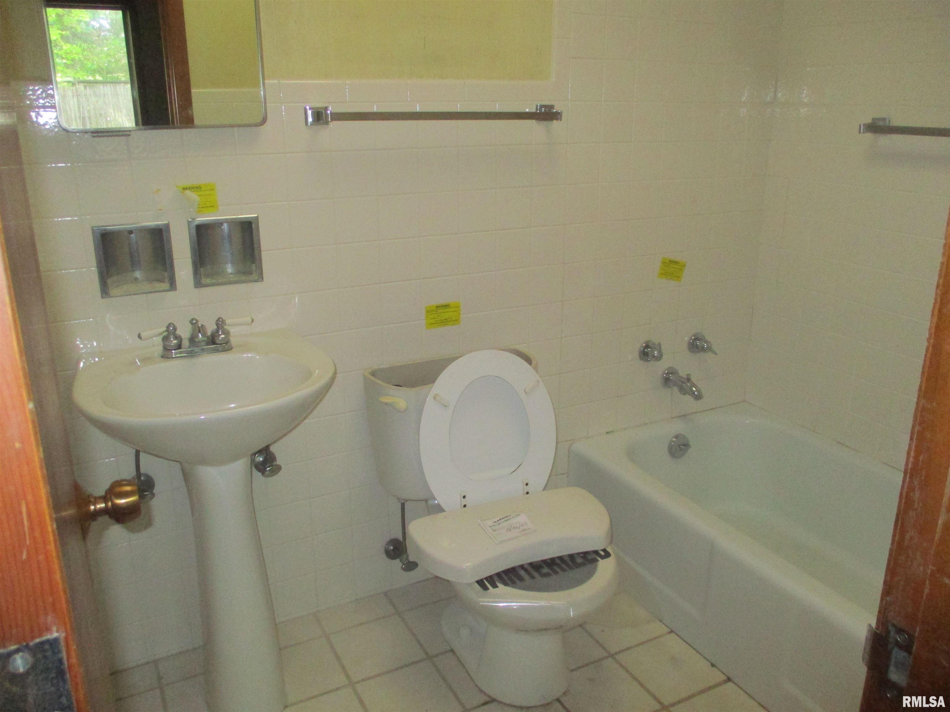 5517 North Prospect Road Peoria, IL 61614 - Photo 14 of 28 Gallery Image 14