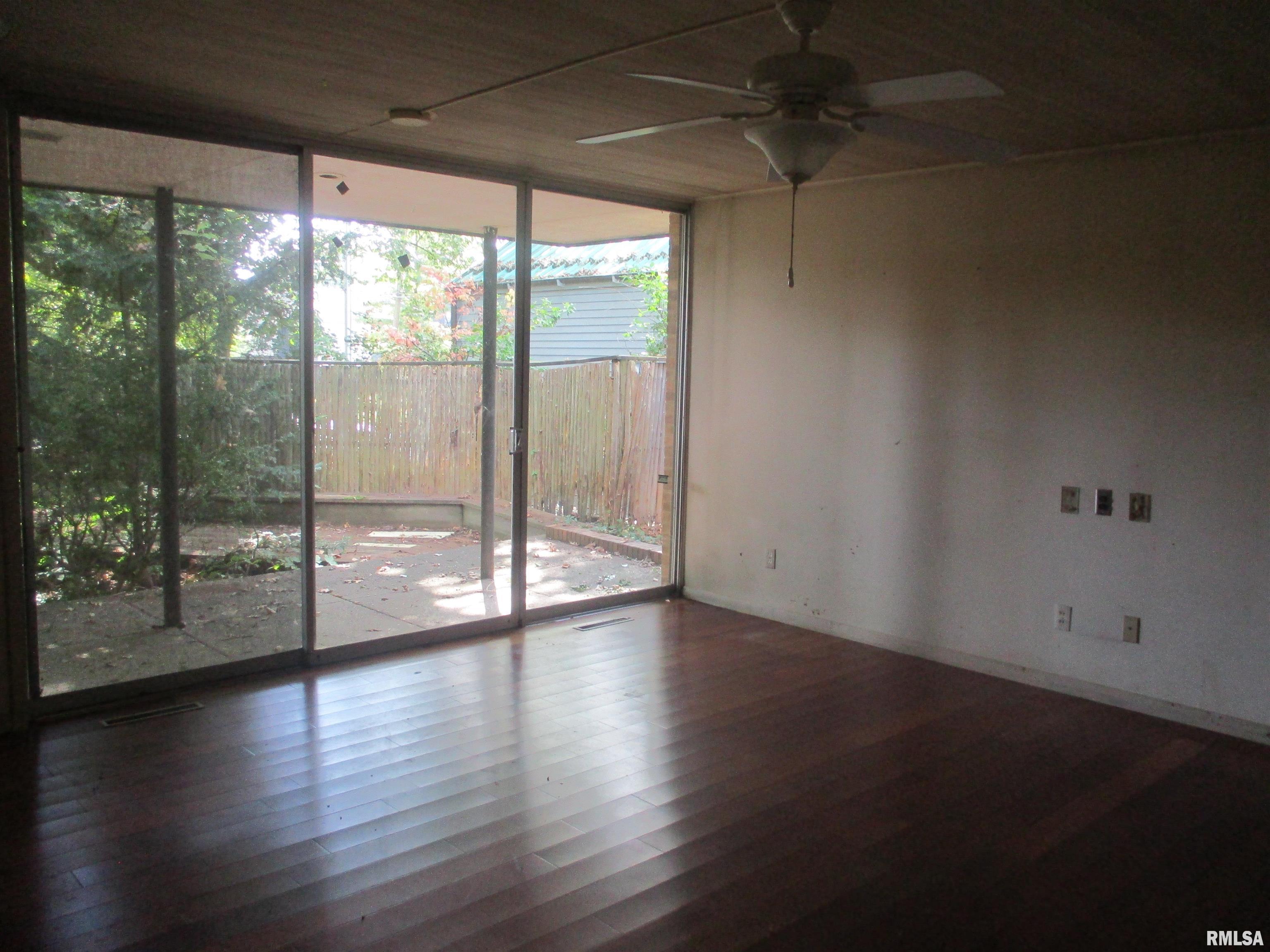 5517 North Prospect Road Peoria, IL 61614 - Photo 15 of 28 Gallery Image 15