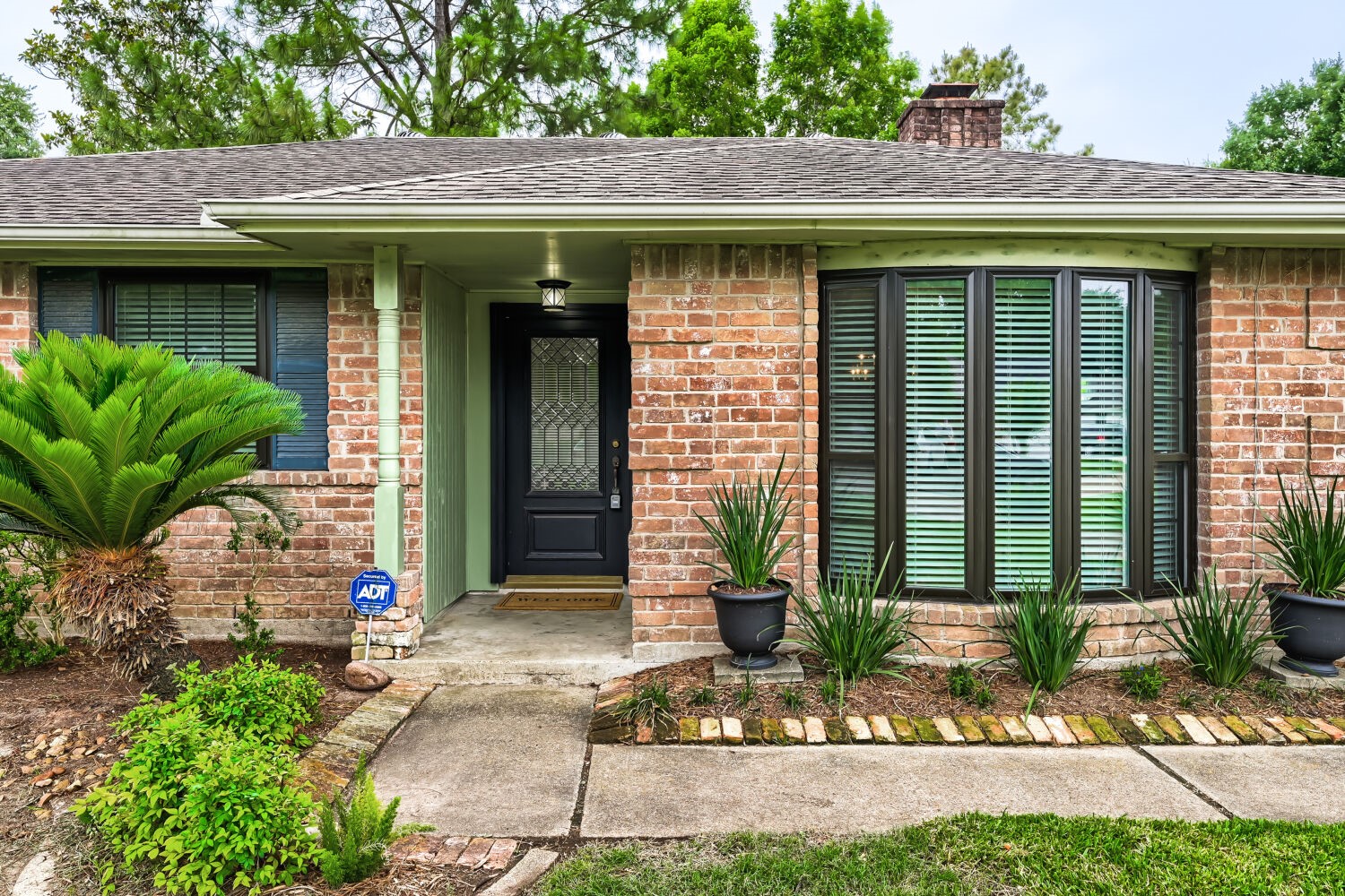 11007 Ensbrook Drive Houston, TX 77099 - Photo 5 of 31